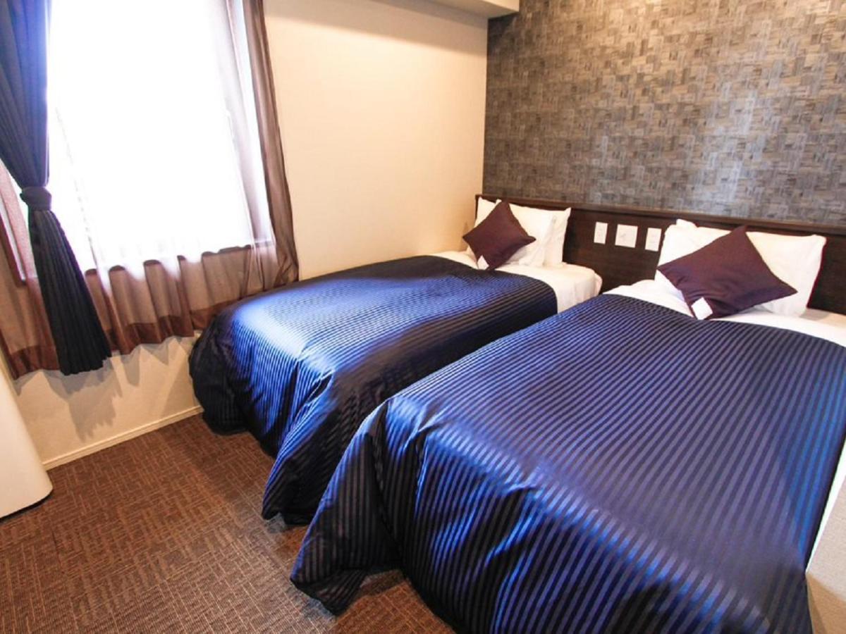 Hotel Livemax Osaka Honmachi ภายนอก รูปภาพ